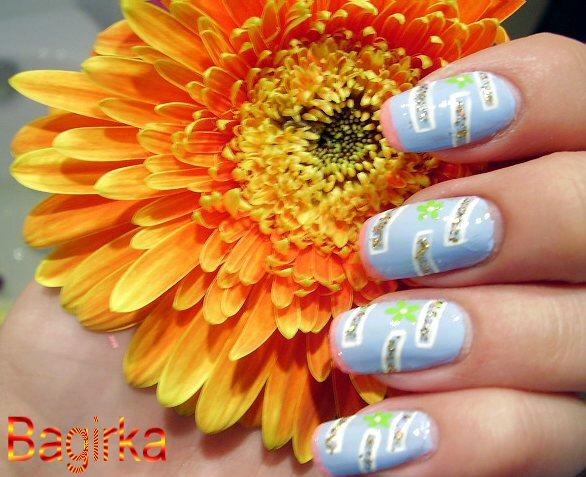 ������: Blue